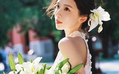 宝贝帮我套小雨伞